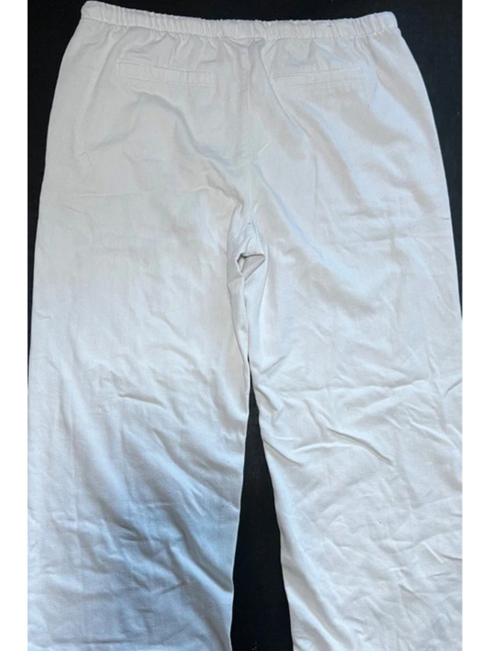 White pant s - Picture 2 of 3